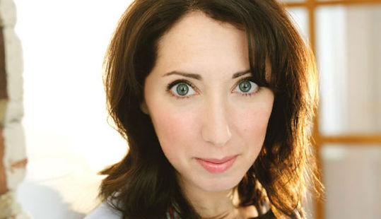 Read more about the article Alisa Hauser: Theatre Faculty Member Returns to Broadway